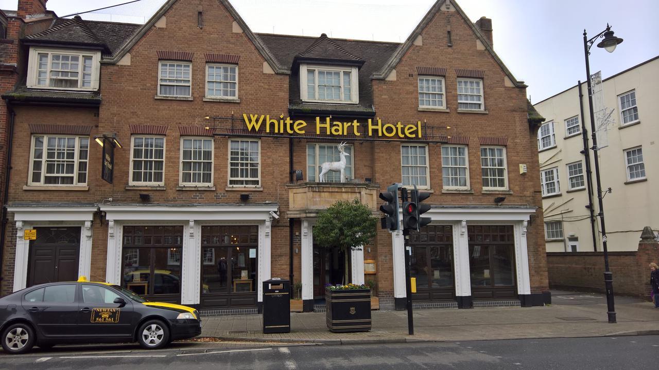 White Hart, Newmarket By Marston'S Inns Bagian luar foto